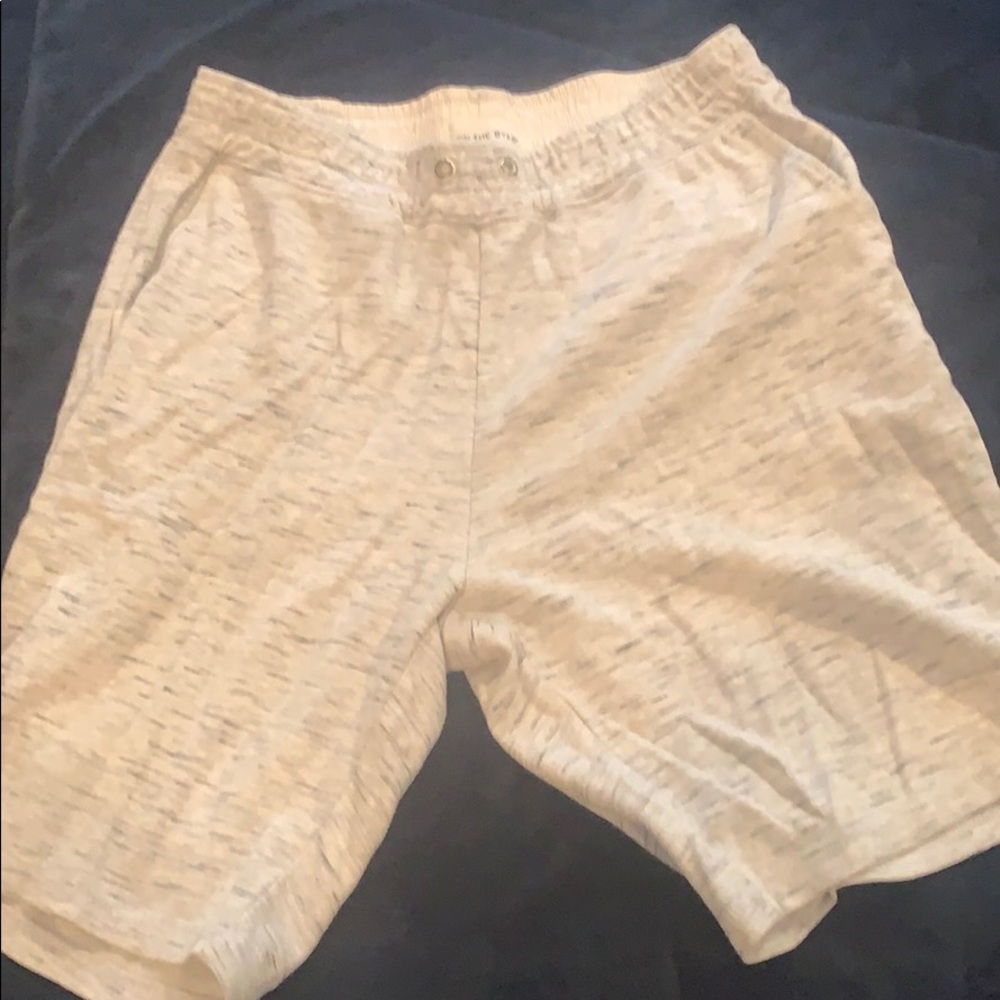 On the byas white cotton shorts